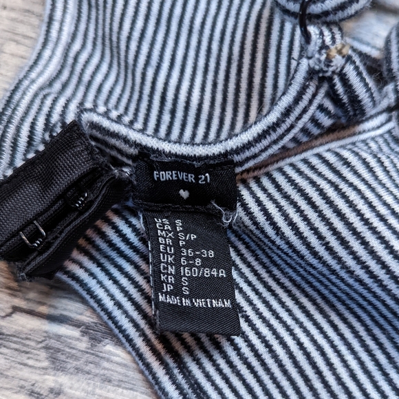 Forever 21 Striped Bralette - Picture 3 of 4